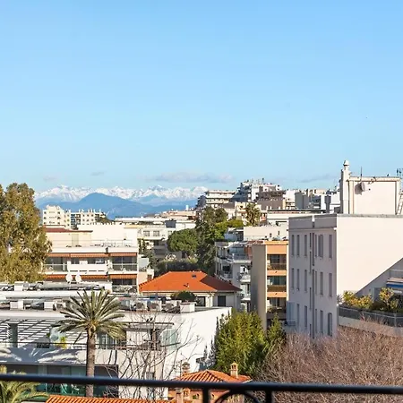 Elégance Les Pins 6e étage Ascenseur